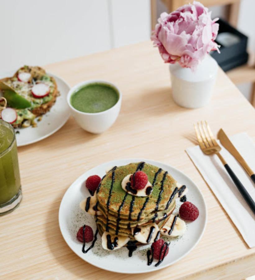 Apartment Fruit Of The - R.q.c.